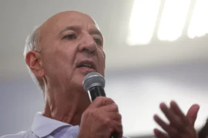 Ação contra Arruda