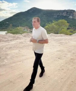 Chico Mendes ressalta articulação para viabilizar nova estrada que fortalecerá o Sertão